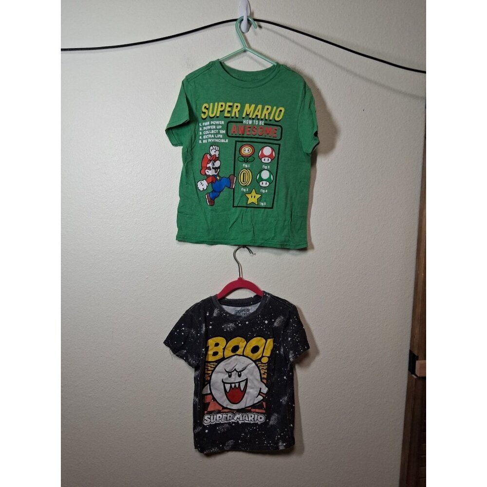 Super Mario Brothers T-shirt Bundle Short Sleeve Crew Neck Boys Size XS 4/5